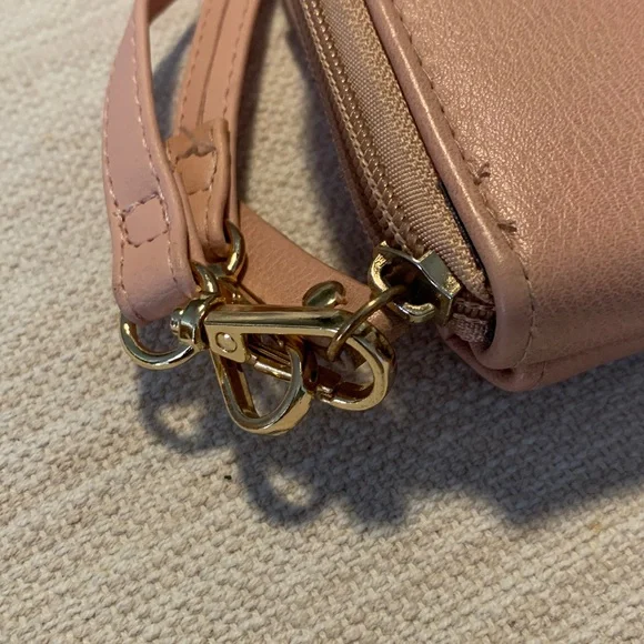 Elegant Pink w/gold studded design Wristlet Clutch - Picture 8 of 10